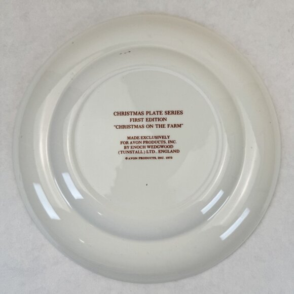 Enoch Wedgwood Christmas Plate 1973 First Edition "Christmas On The Farm" Avon - Picture 3 of 6
